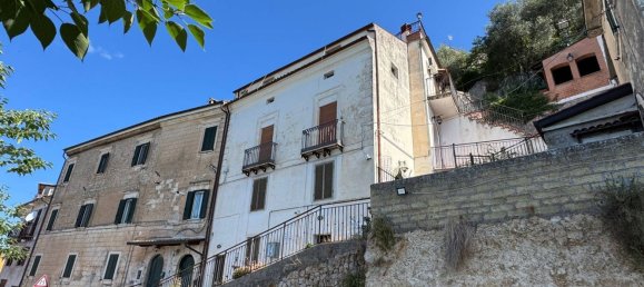 6 rooms Castles in Roccasecca, Italy No. 293002 3