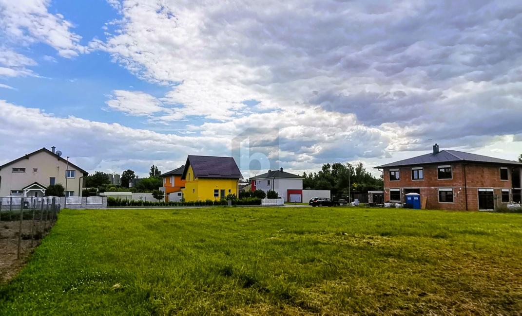  Land in Trautmannsdorf an der Leitha, Austria No. 250985