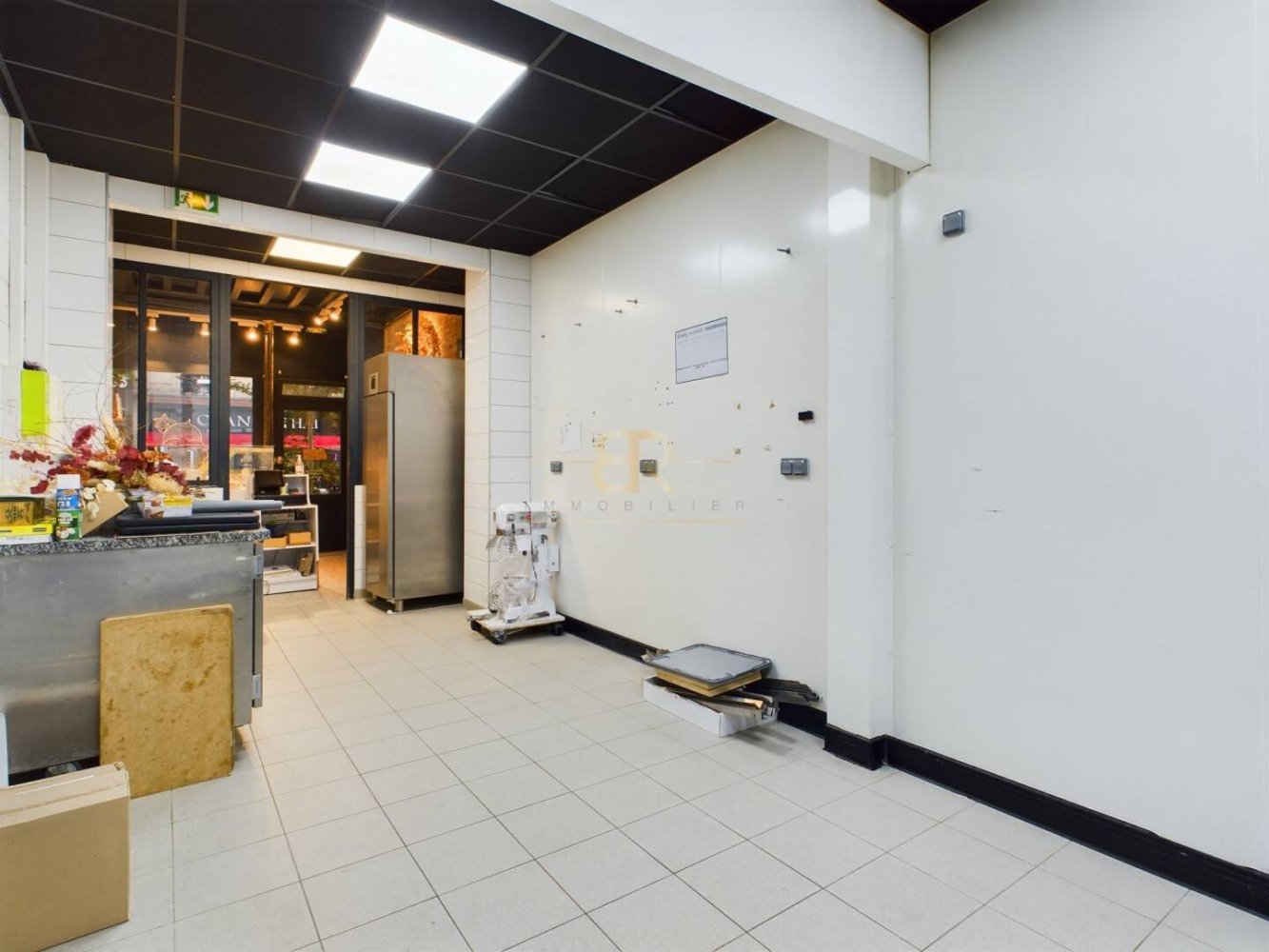 2-Zimmer Gewerbliche Immobilie in Paris, France, Nr. 121115