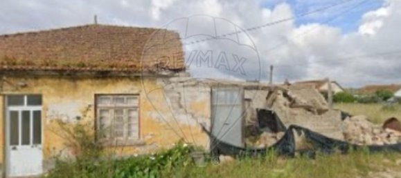 3 bedrooms House in Lourical, Portugal No. 37071 8