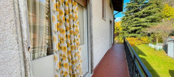 6 rooms House in Aviatico, Italy No. 179129 16