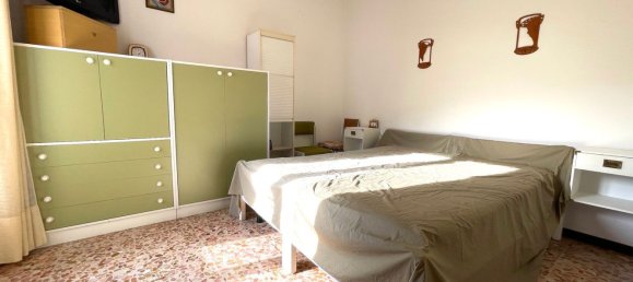 6 rooms House in Aviatico, Italy No. 179129 24