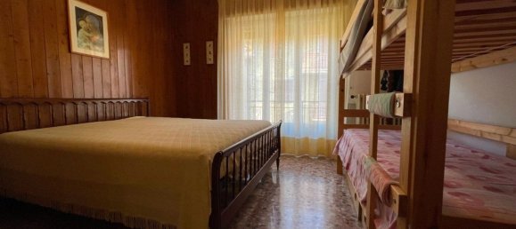6 rooms House in Aviatico, Italy No. 179129 7