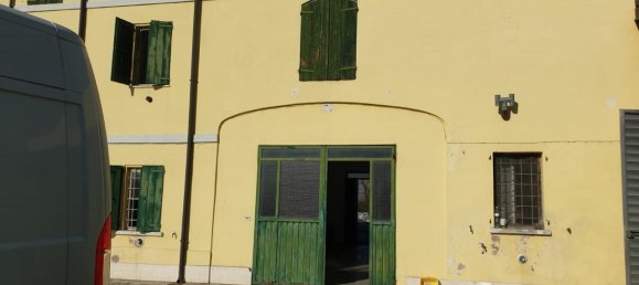 3-Zimmer Haus in Novi di Modena, Italy, Nr. 150989 14