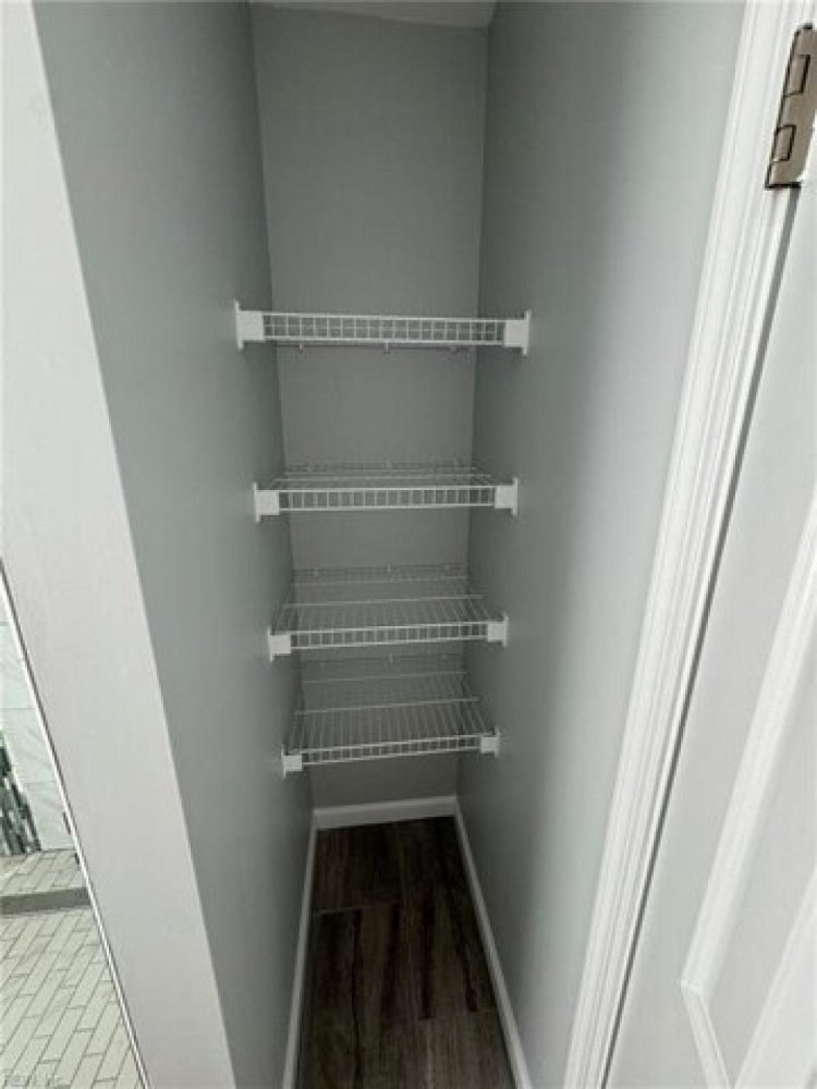 3 bedrooms House in Virginia Beach, USA No. 384237