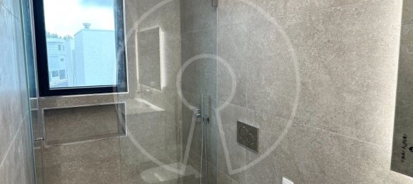 4 bedrooms Villa in Cascais, Portugal No. 132523 13