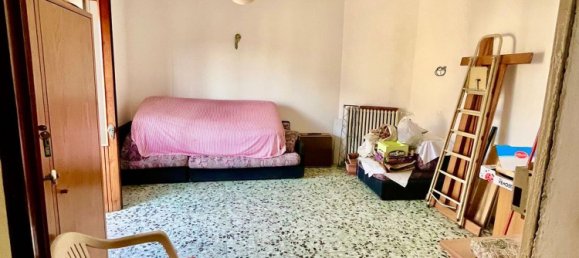 7 rooms House in Vestenanova, Italy No. 219105 23