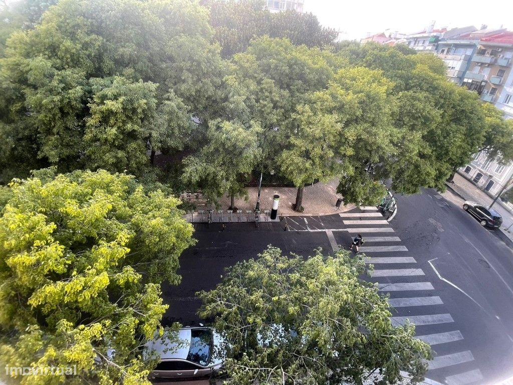 Квартира с 1 спальней в Лиссабон, Португалия № 153923