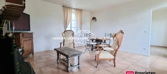 1 bedroom House in Jouy, France No. 52984 7