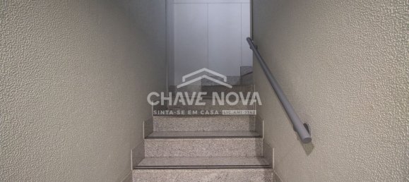 3254m² Commercial property in Porto, Portugal No. 51056 28