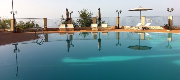 Apartamento de 3 dormitorios en Pizzo, Italy No. 114768 12