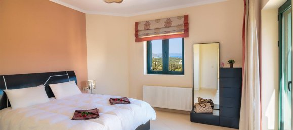 4 Schlafzimmer Villa in Chania, Greece, Nr. 91 8