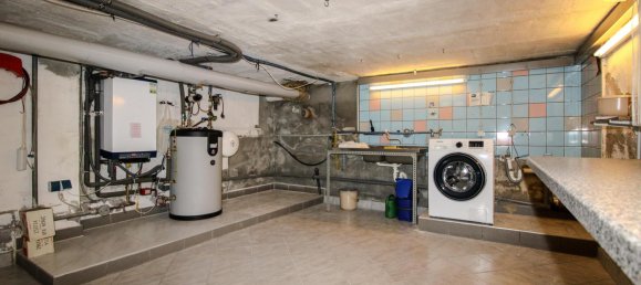 8-salle Maison à Braunschweig, Germany No. 18018 17