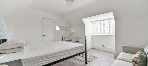 5 bedrooms House in Hounslow, United Kingdom No. 9251 15