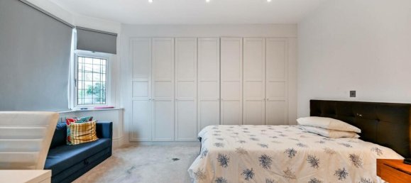 5 bedrooms House in Hounslow, United Kingdom No. 9251 11