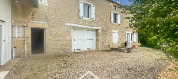 3 Schlafzimmer Villa in Cote-d'Or, France, Nr. 341527 2