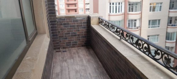 3 bedrooms Apartment in Sabail, Azerbaijan No. 1454 2