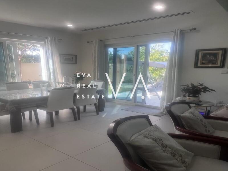 4 غرف نوم فيلا في دبي, UAE رقم 102925