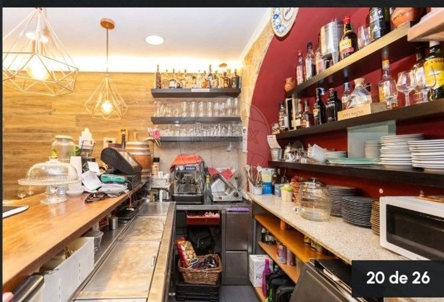 90m² Commercial property in Setubal, Portugal No. 210830