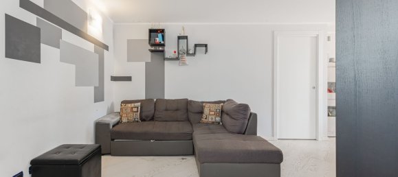 Apartamento de 3 habitaciónes en Melegnano, Italy No. 286369 6