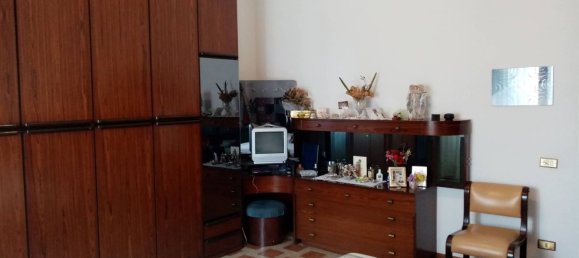 Casa de 8 divisões em Torrita di Siena, Italy N.º 216338 24