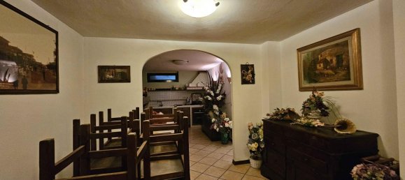 Вилла с 7 комнатами в Виареджо, Италия № 12843 11