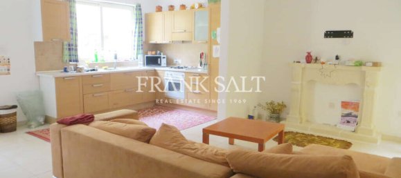 Дом с 4 спальнями в Ашак, Мальта № 6296 2