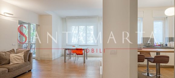 3 Schlafzimmer Wohnung in Milan, Italy, Nr. 243506 7