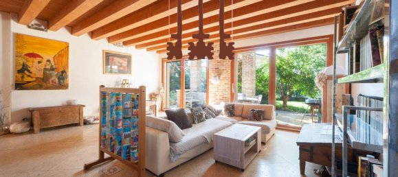 Вилла с 4 спальнями в Виллорба, Италия № 174780 3