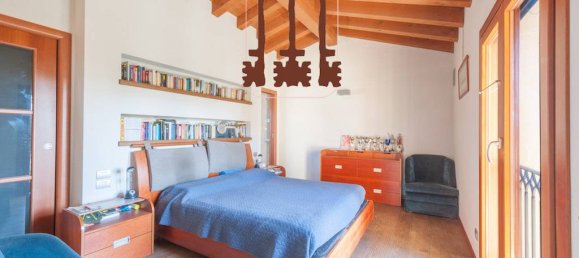 Вилла с 4 спальнями в Виллорба, Италия № 174780 11