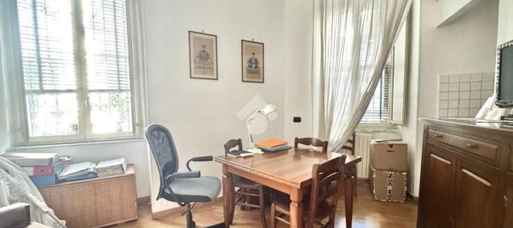 4 bedrooms Apartment in Naples, Italy No. 340030 3