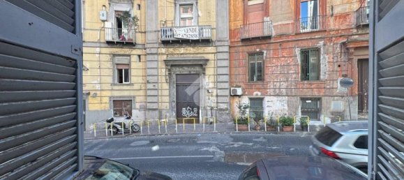 4 bedrooms Apartment in Naples, Italy No. 340030 14