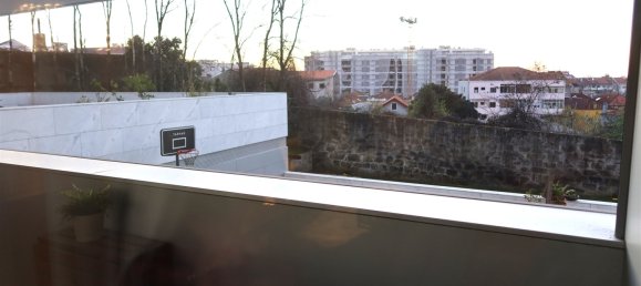 3 bedrooms Apartment in Porto, Portugal No. 109780 14