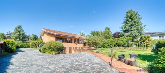 7 Schlafzimmer Villa in Rosta, Italy, Nr. 266620 7