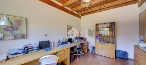 7 Schlafzimmer Villa in Rosta, Italy, Nr. 266620 16