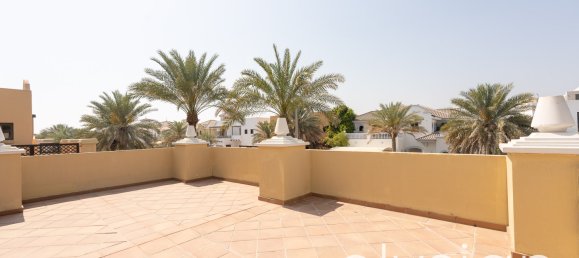 4 bedrooms Villa in Palm Jumeirah, UAE No. 42416 18
