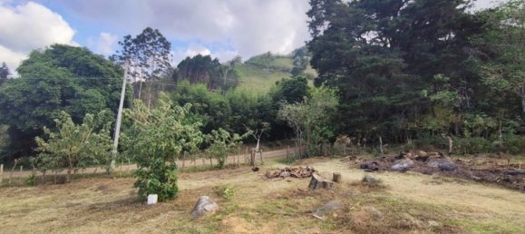 Terrain à Santa Ana, Costa Rica No. 1712 2