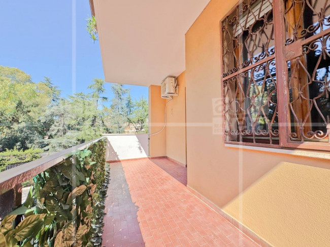 3 bedrooms Apartment in Rome, Italy No. 346700