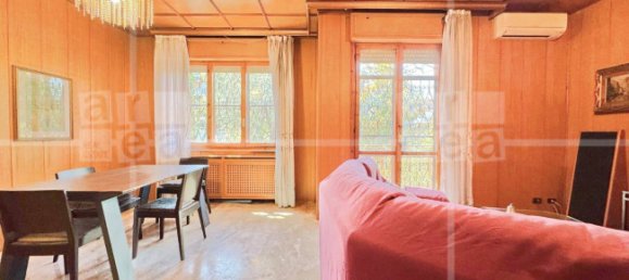 3 bedrooms Apartment in Rome, Italy No. 346700 2