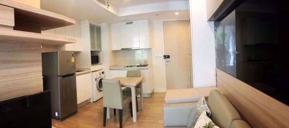 Apartamento com 1 quarto em condomínio em Bang Rak, Thailand N.º 9940 2