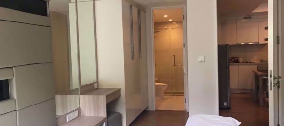 Apartamento com 1 quarto em condomínio em Bang Rak, Thailand N.º 9940 4
