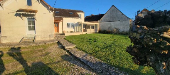 Дом с 5 спальнями в Англы-сюр-л'Англен, Франция № 191901 9