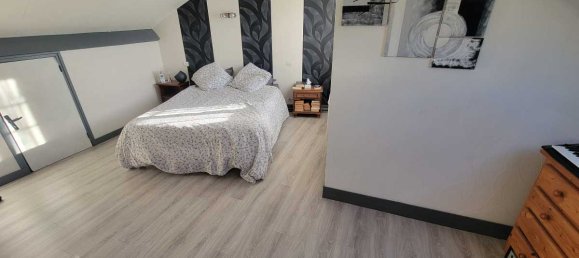 Дом с 5 спальнями в Англы-сюр-л'Англен, Франция № 191901 5