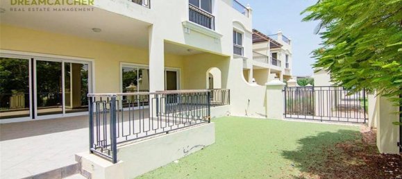 4 bedrooms Townhouse in Al Hamra Village, UAE No. 34946 6
