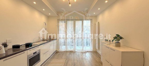 3 Schlafzimmer Wohnung in Sant'Angelo Lodigiano, Italy, Nr. 142158 5