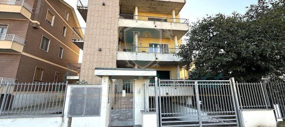 3 Schlafzimmer Wohnung in Sant'Angelo Lodigiano, Italy, Nr. 142158 17