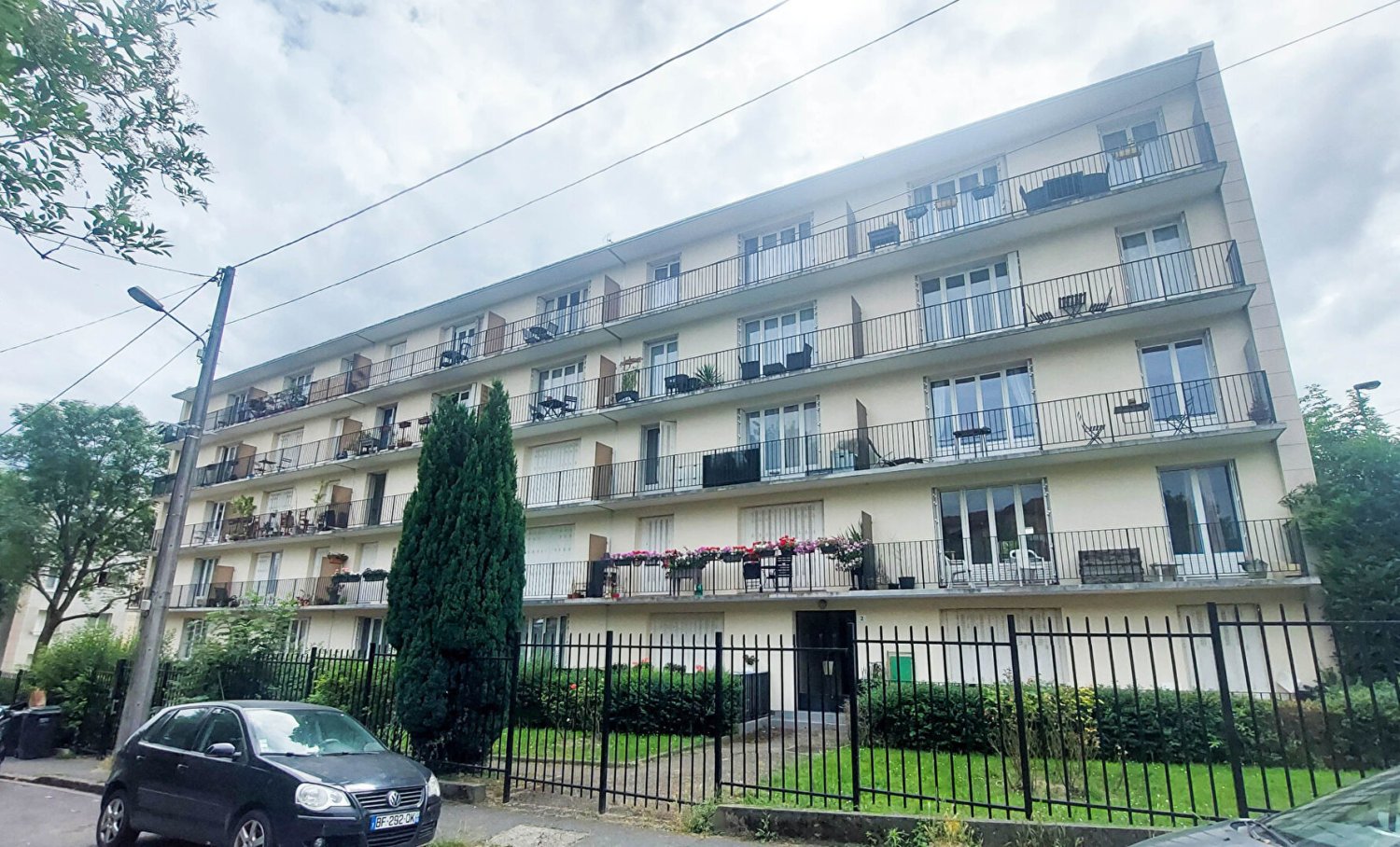 3 Schlafzimmer Wohnung in Gagny, France, Nr. 171433