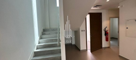 Moradia em banda T3 em Yas Island, UAE N.º 22741 6