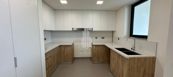 Moradia em banda T3 em Yas Island, UAE N.º 22741 7