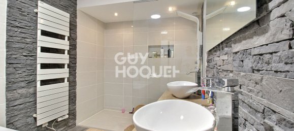 5 bedrooms House in Amance, France No. 298505 2